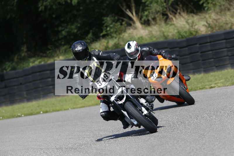 Archiv-2025/44 09.08.2025 Plüss Moto Sport ADR/Einsteiger/549